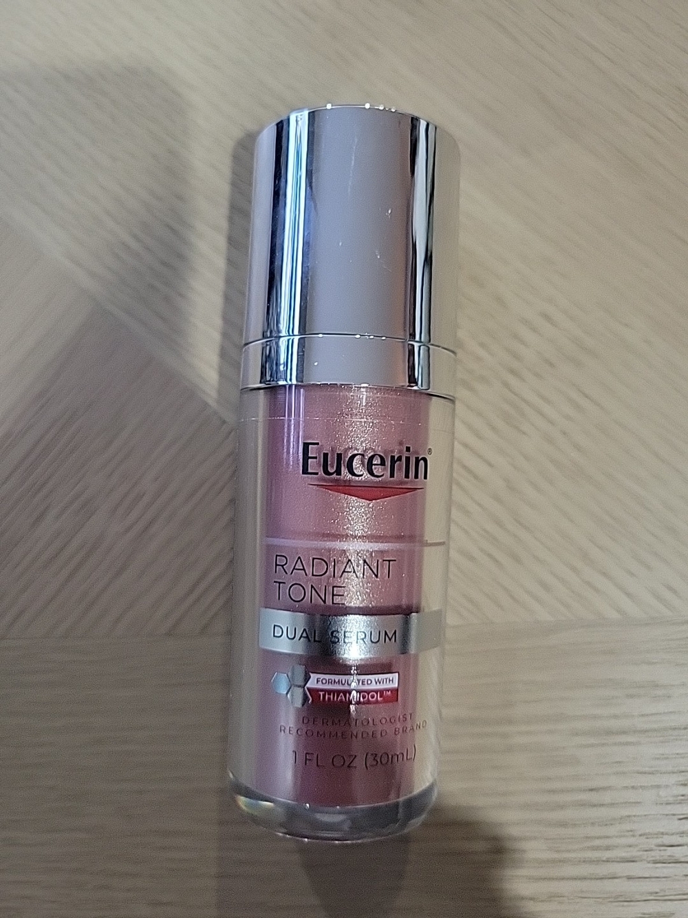 Eucerin Radiant Tone Dual Serum - 1 Oz  New. Reduce Dark Spots